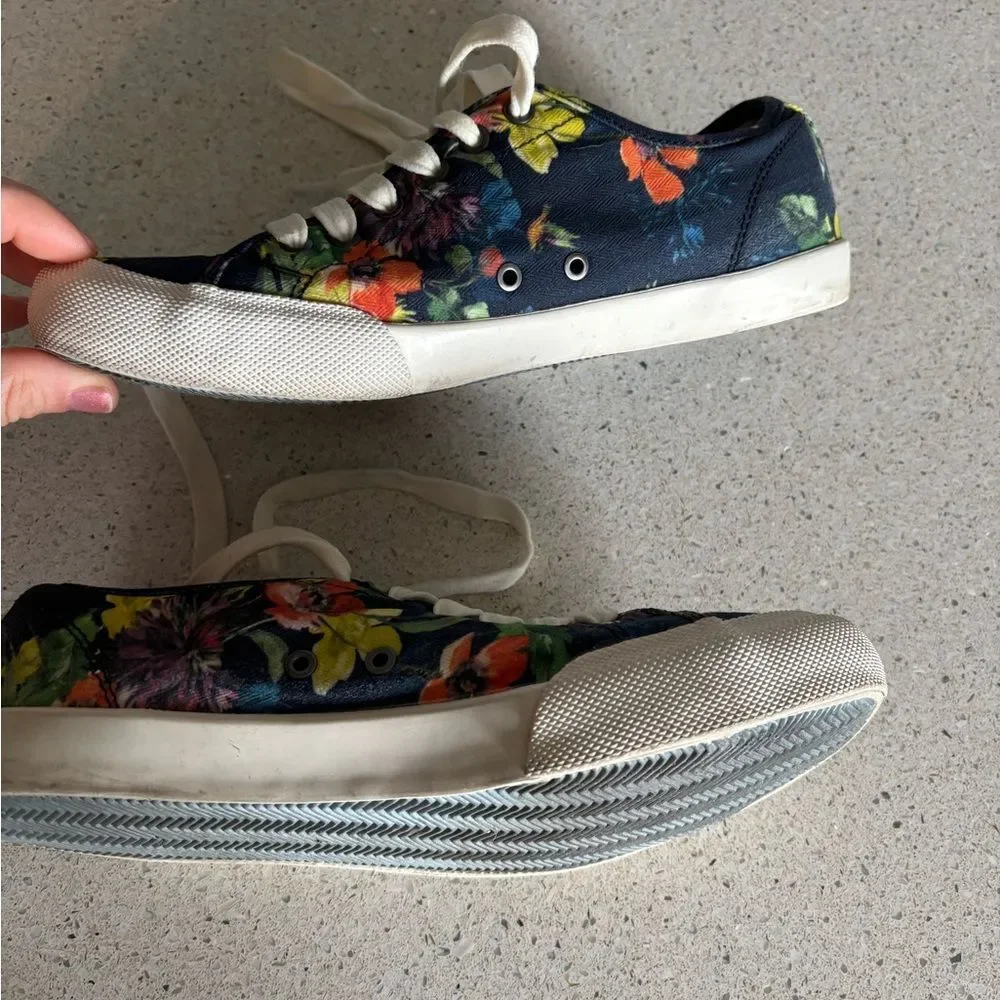 Floral Canvas Sneakers with White Laces by Sea Vees